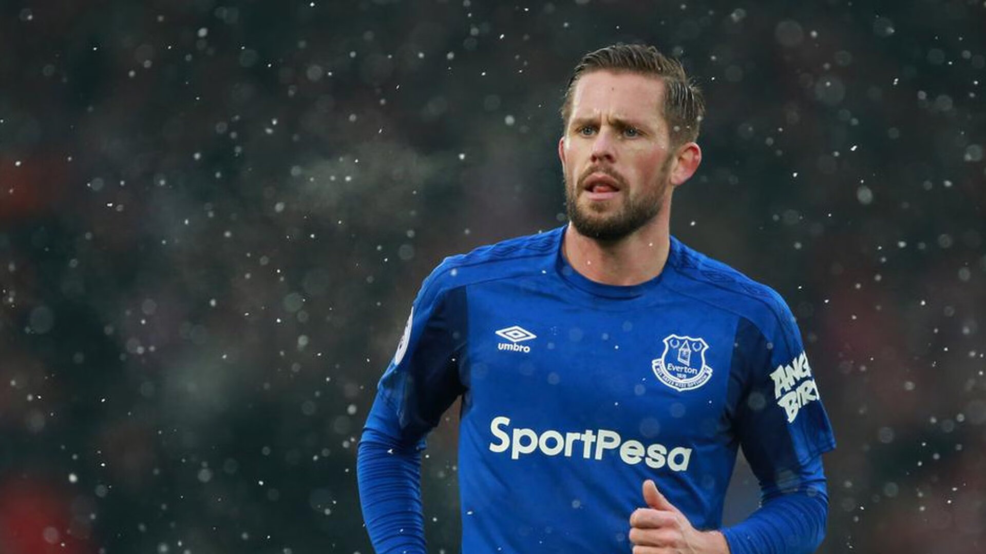 法甲“冠军之夜”汇聚最佳球星，法甲冠军奖牌