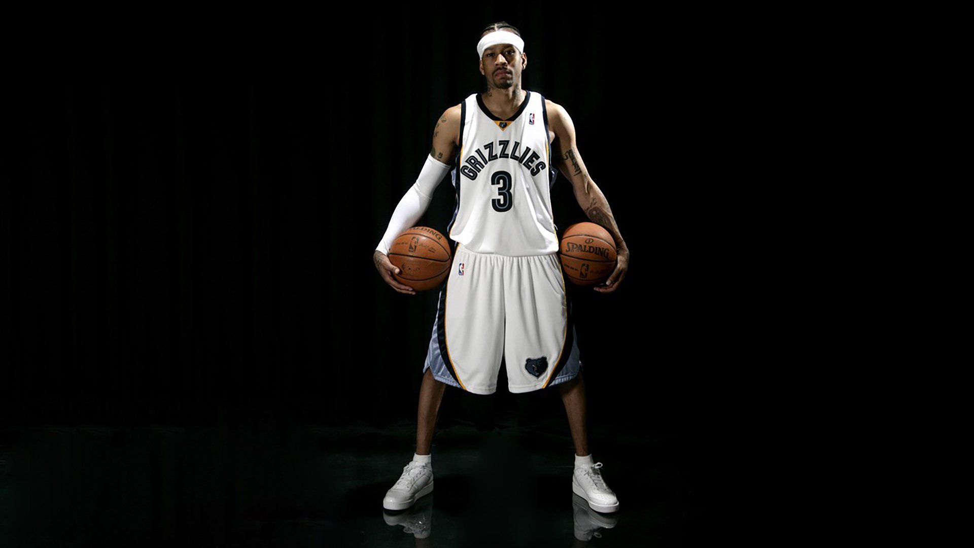 终场“绝杀”瞬间：点燃球迷激情的巅峰时刻，球星绝杀视频